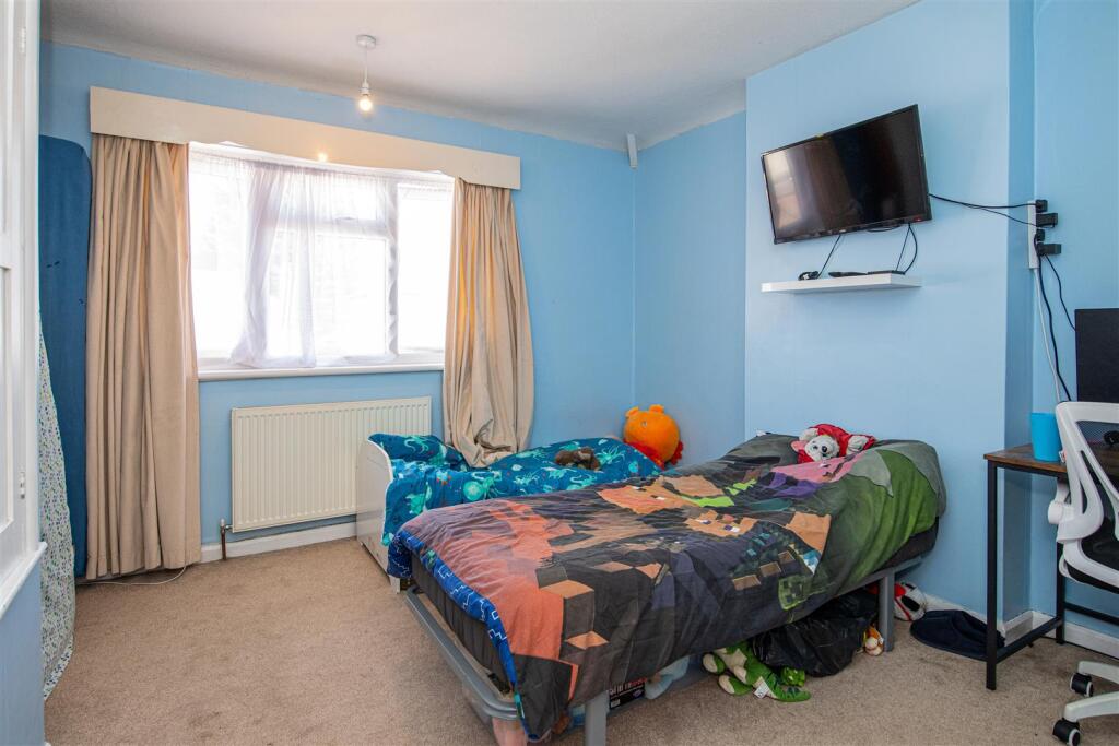 Pleydell Road, Northampton - More