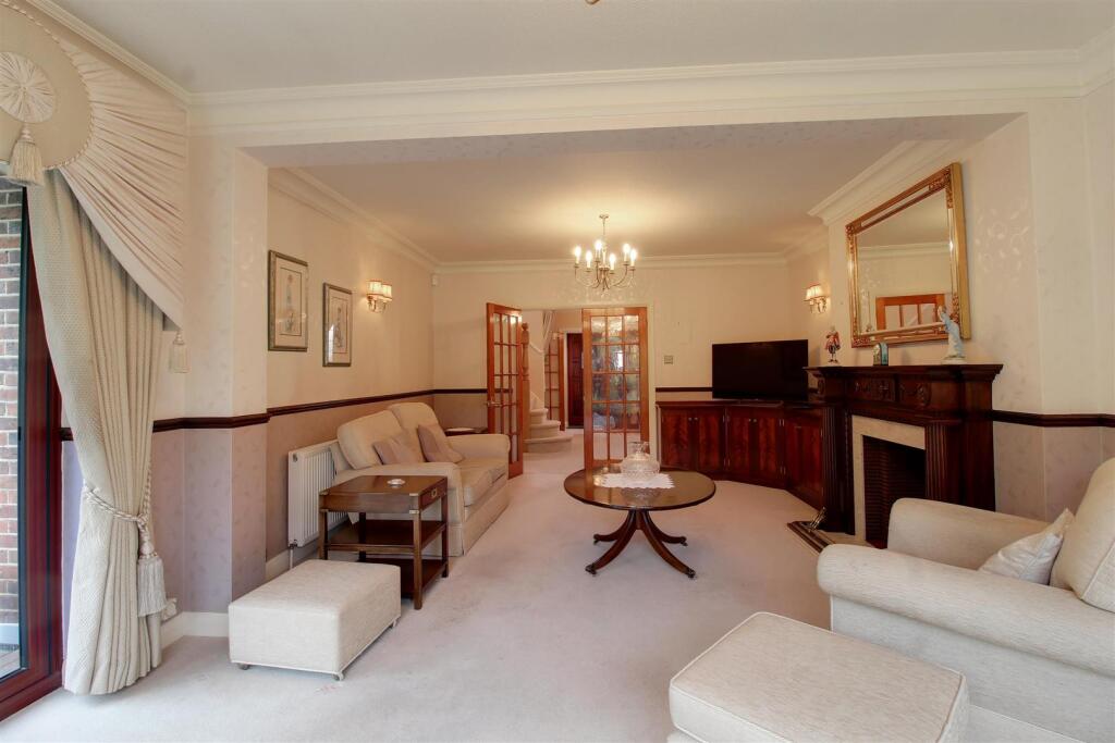 Additional image 7 of Brookmans Avenue, Brookmans Park