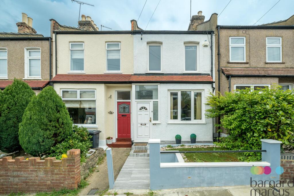House in London - View 2