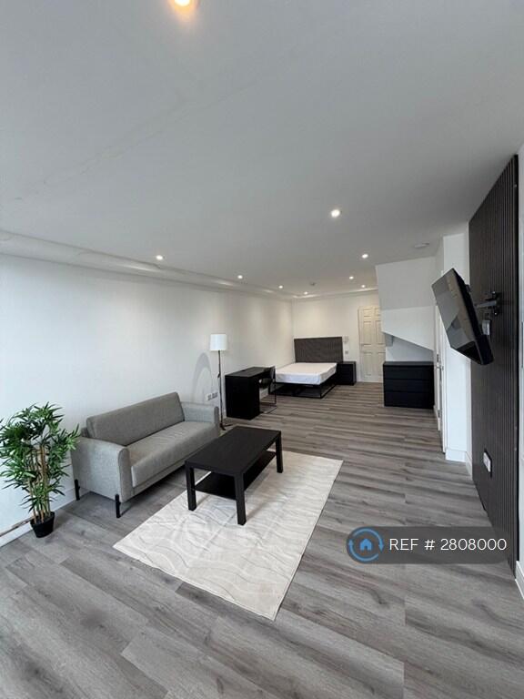 House in Weston-super-Mare, North Somerset - View 3