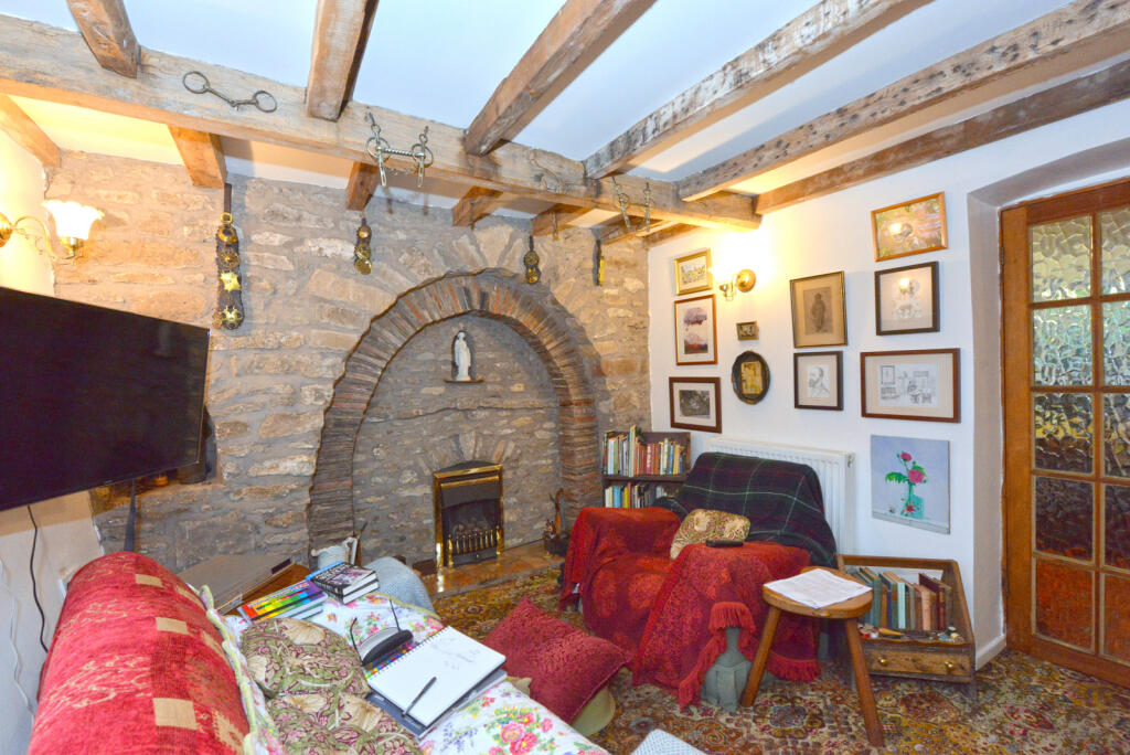 3, Stretton Road photo 4