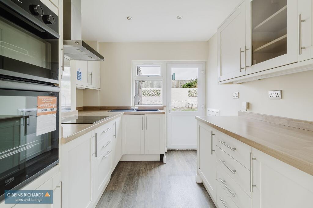 House in Taunton - View 3