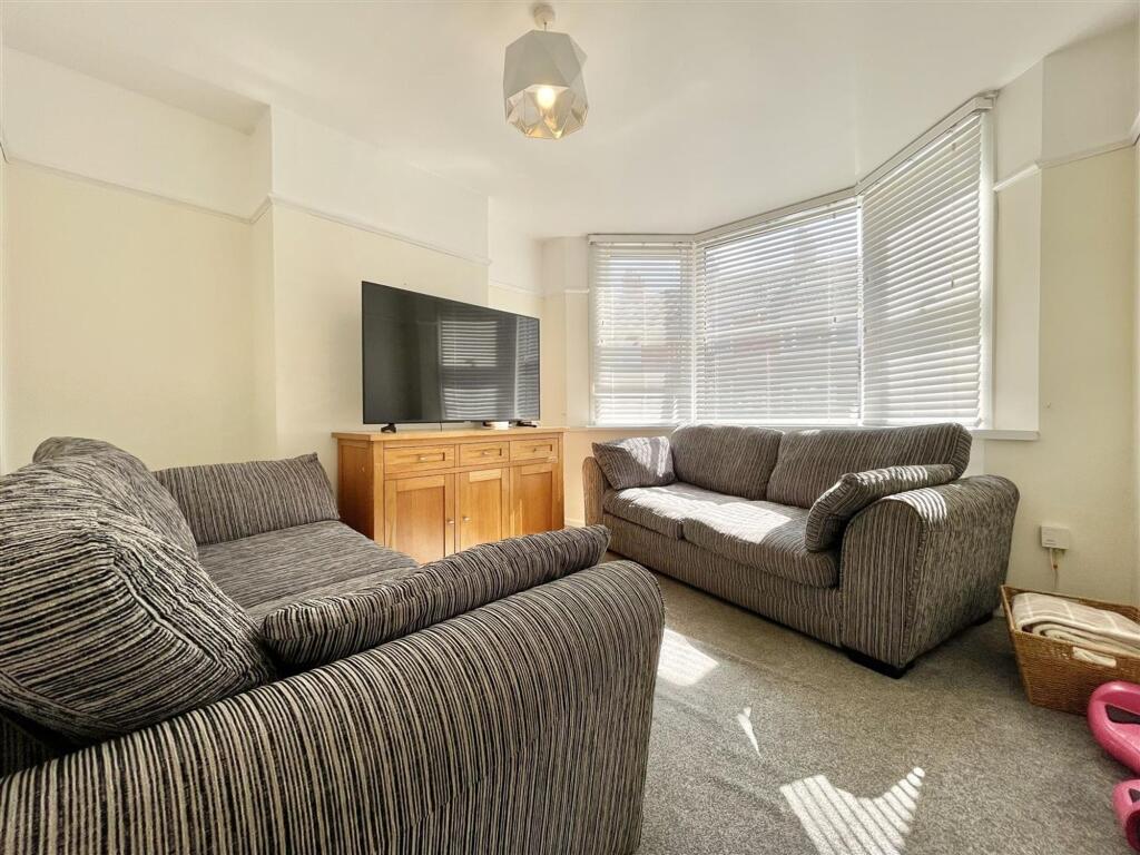 House in Dorchester - View 4