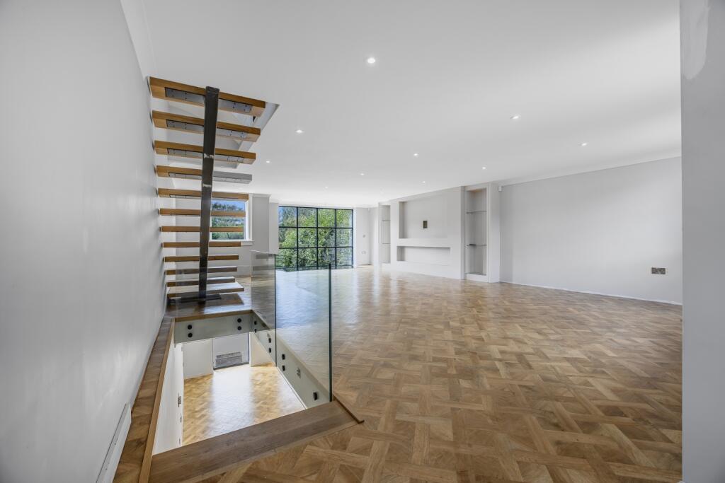 House in Sheffield, Abbeydale, Beauchief - More