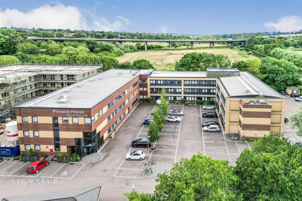 Main image of property: Pinnacle House, Home Park Mill Link, Kings Langley