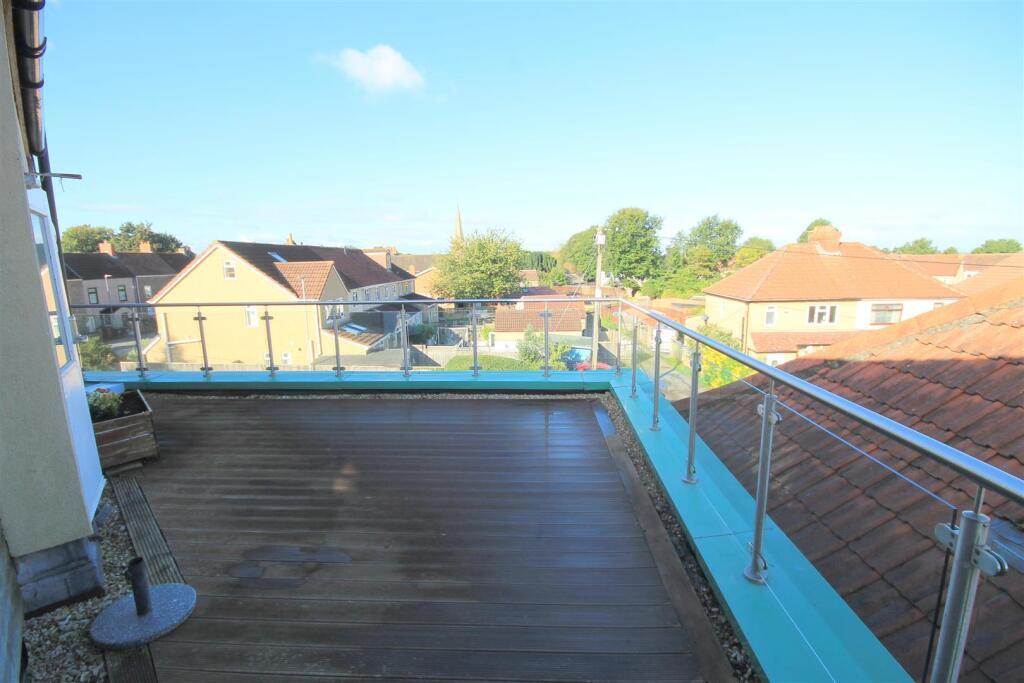 Apartment in Bristol, Staple Hill and Mangotsfield - View 2