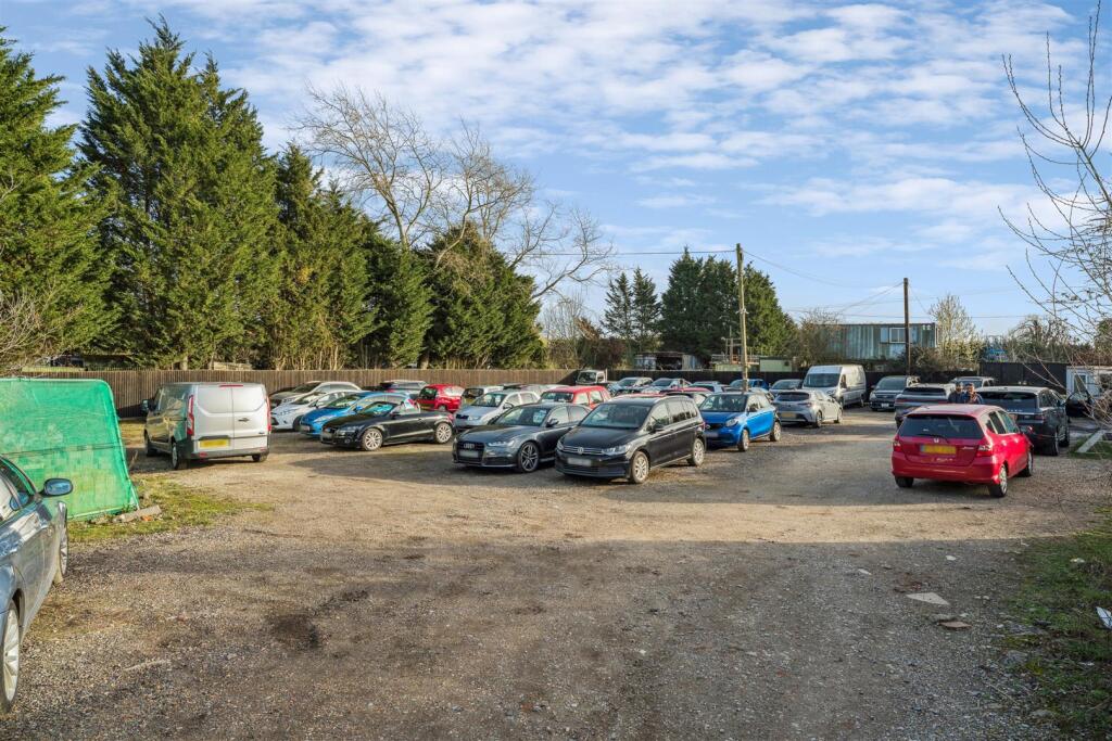 Main image of property: Willowbridge Yard, Stoke Road, Bletchley, Milton Keynes