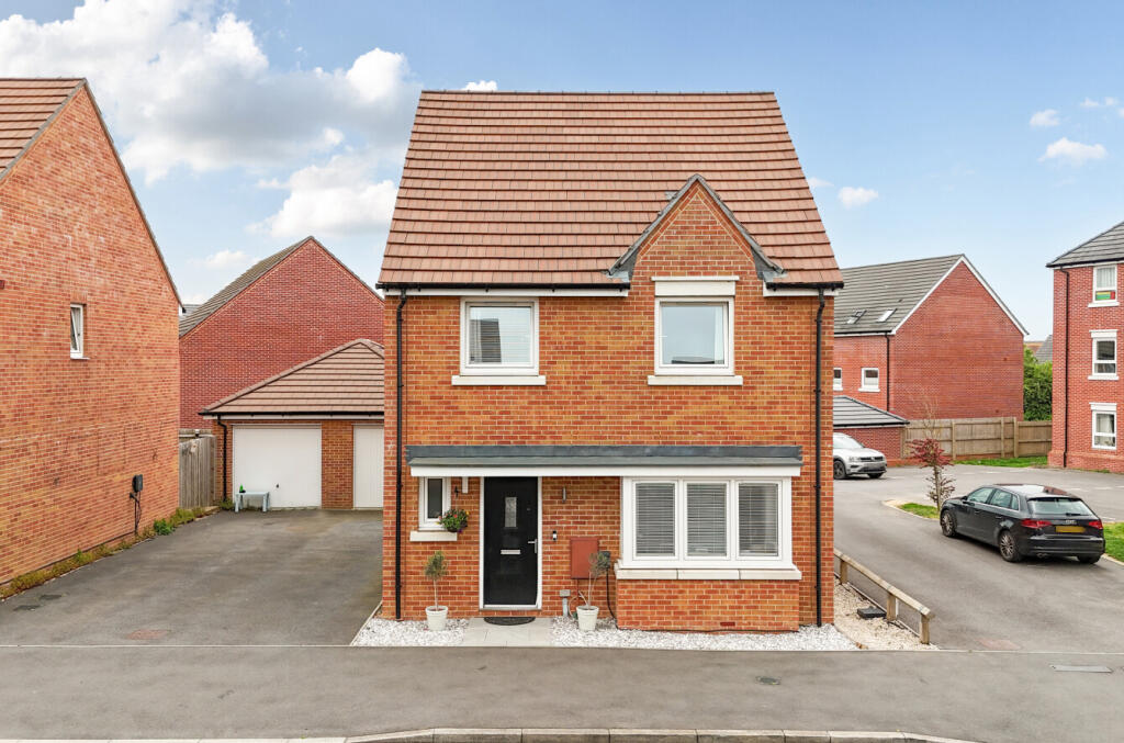 Main image of property: Bolton Drive, Shinfield, Reading, Berkshire, RG2