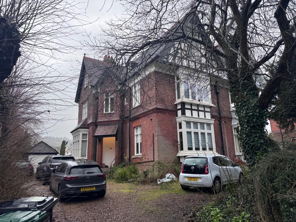 Main image of property: TOP FLOOR FLAT, 24 SOMERS ROAD, REIGATE, SURREY