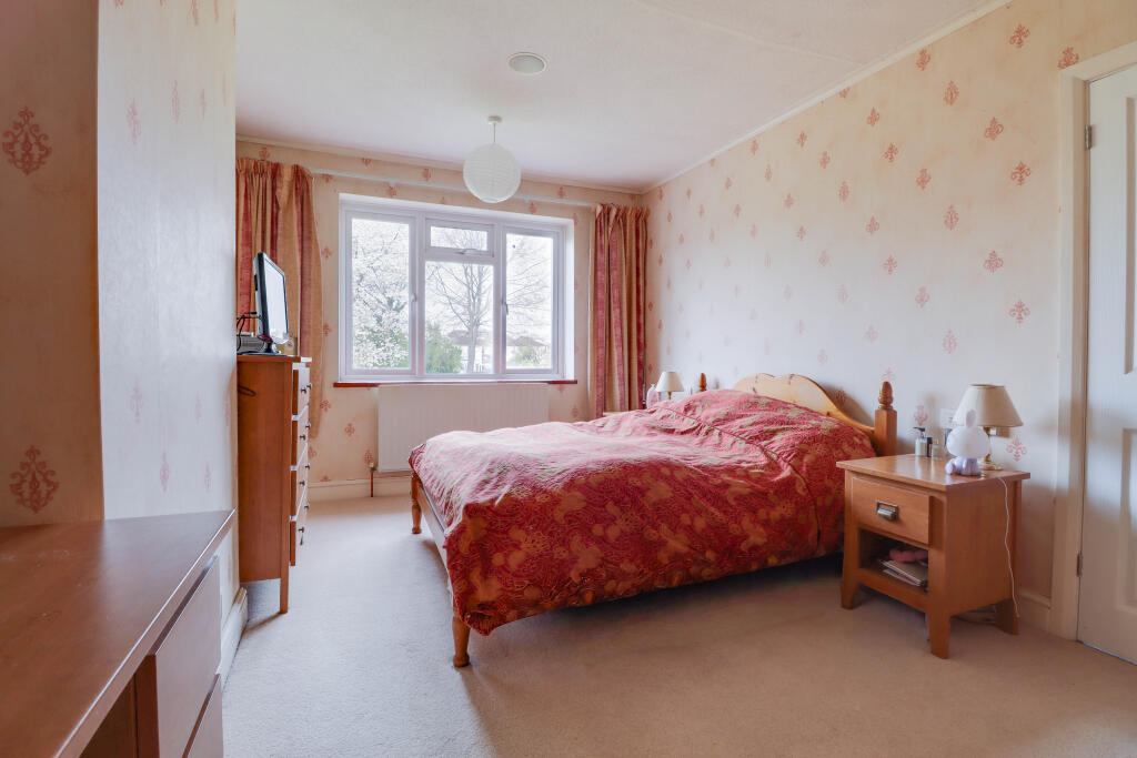 Additional image 5 of Pondfield Crescent, St Albans, AL4