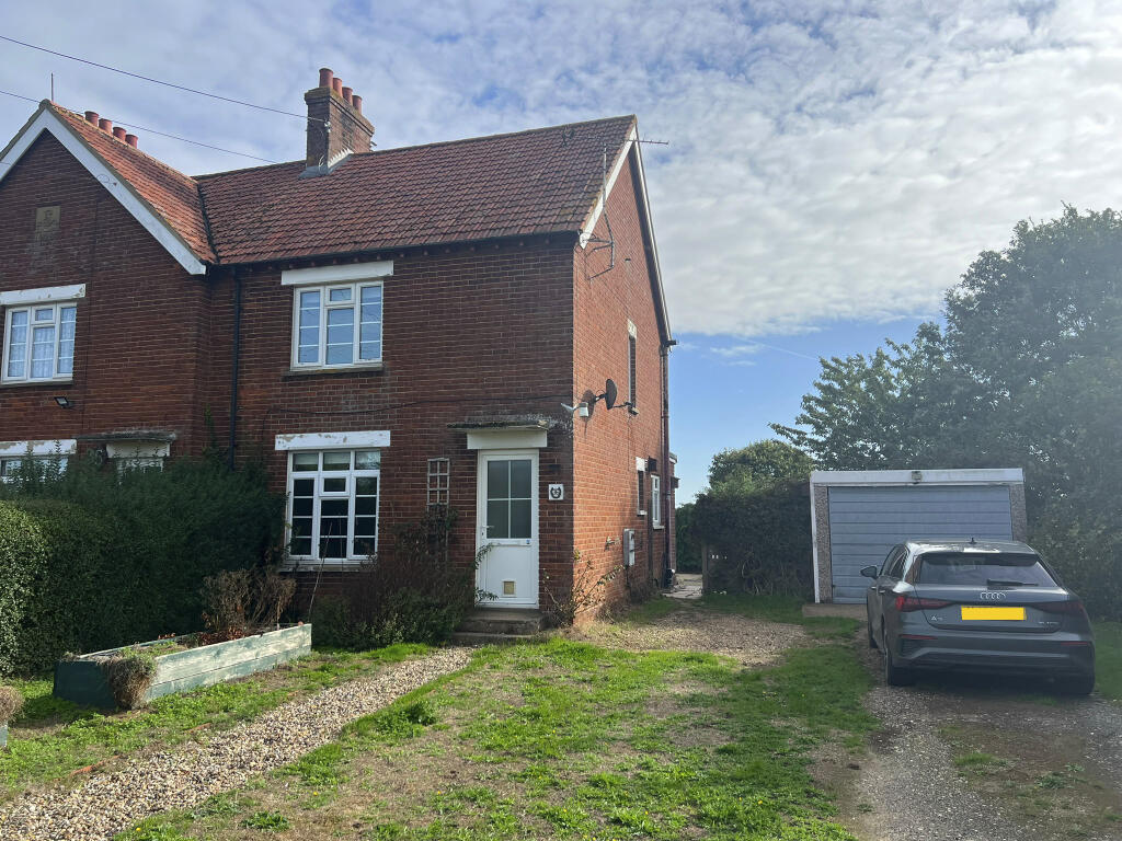 Main image of property: Dunton Patch, Dunton
