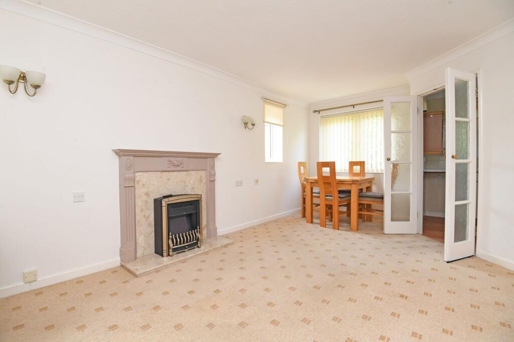 East Parade, Arthington Court, HG1 photo 2