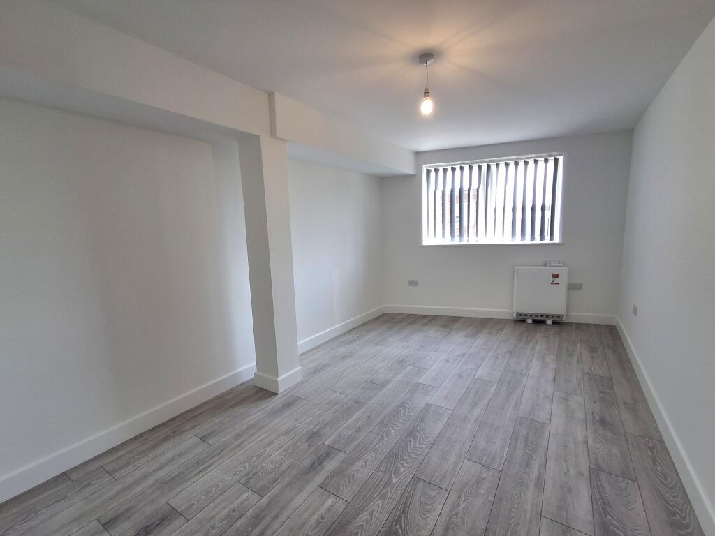 Apartment in Havant, Waterlooville - View 4