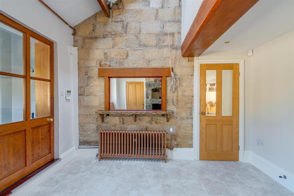 House in Leeds - View 4