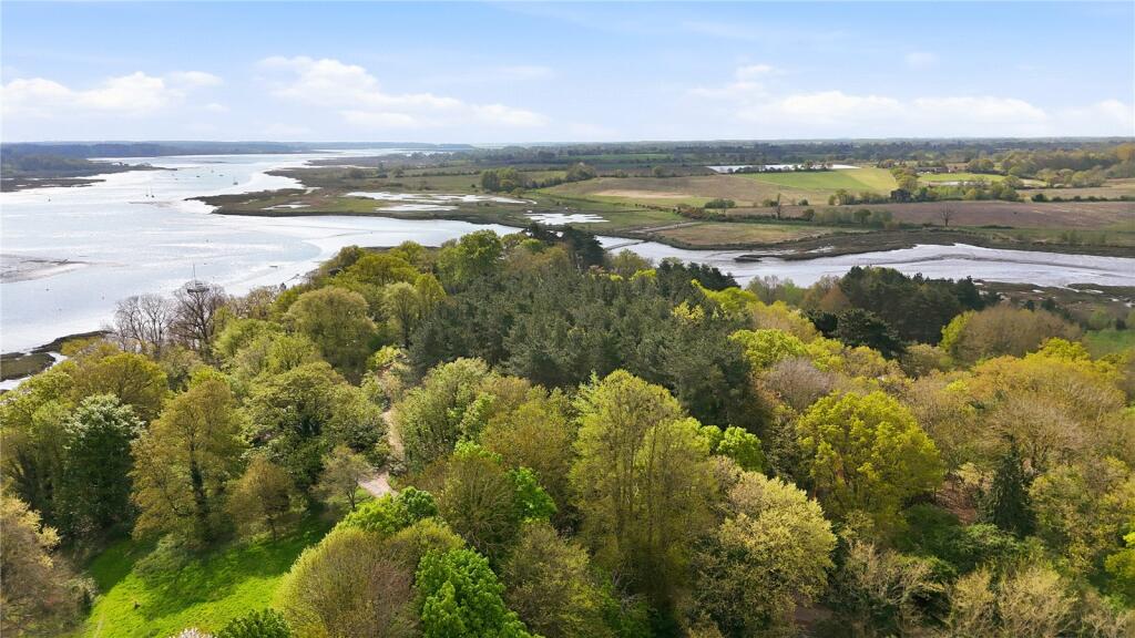 Main image of property: Broomheath, Woodbridge, Suffolk, IP12