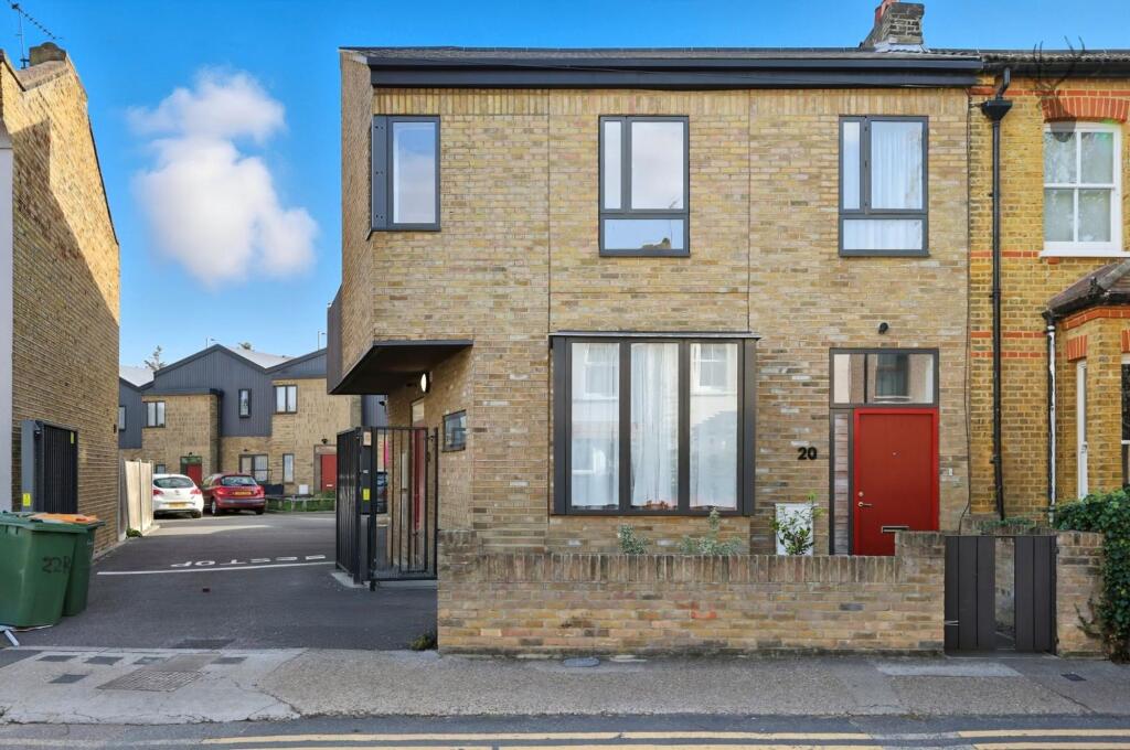 Main image of property: Chestnut Avenue, London, E7