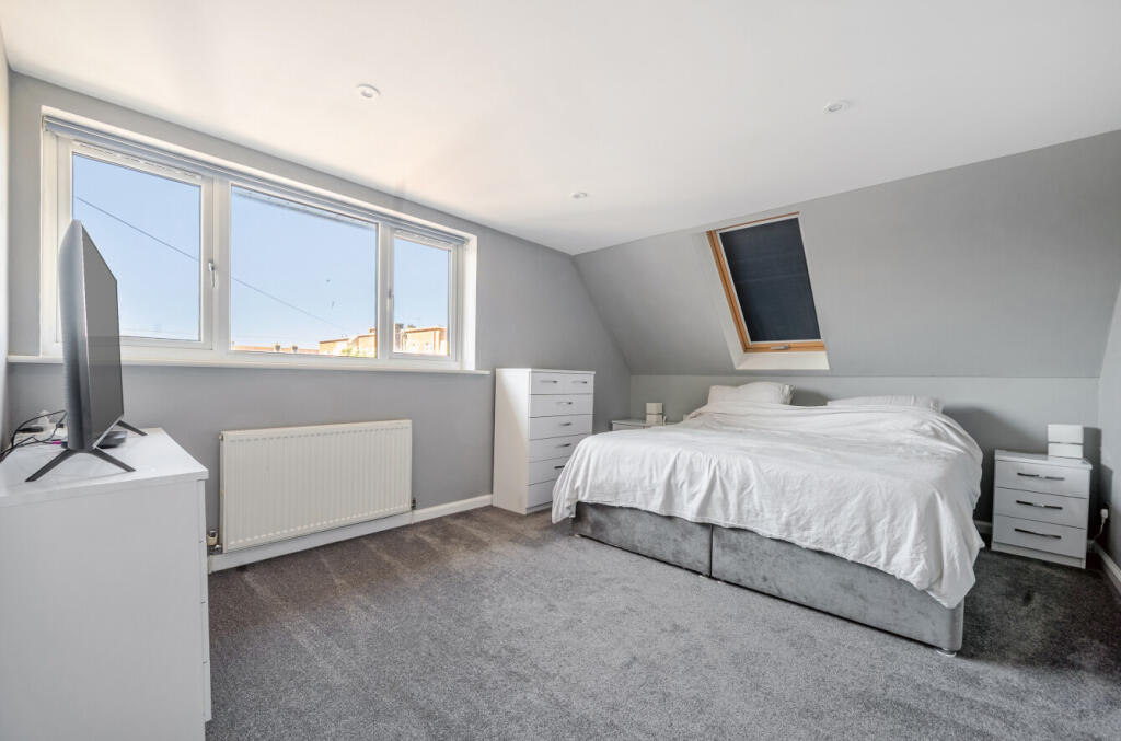 House in Brighton - View 4