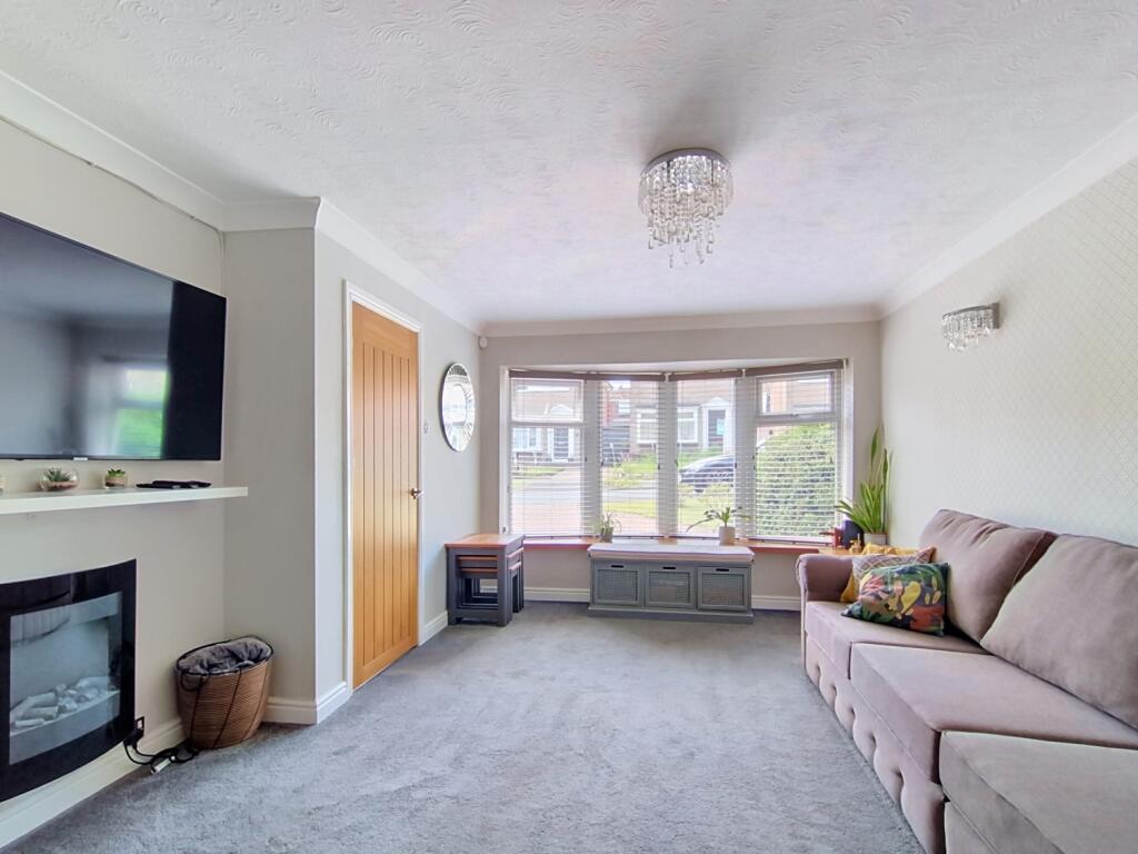 Rooks Avenue, Cleckheaton, West Yorkshire, BD19 - View 3