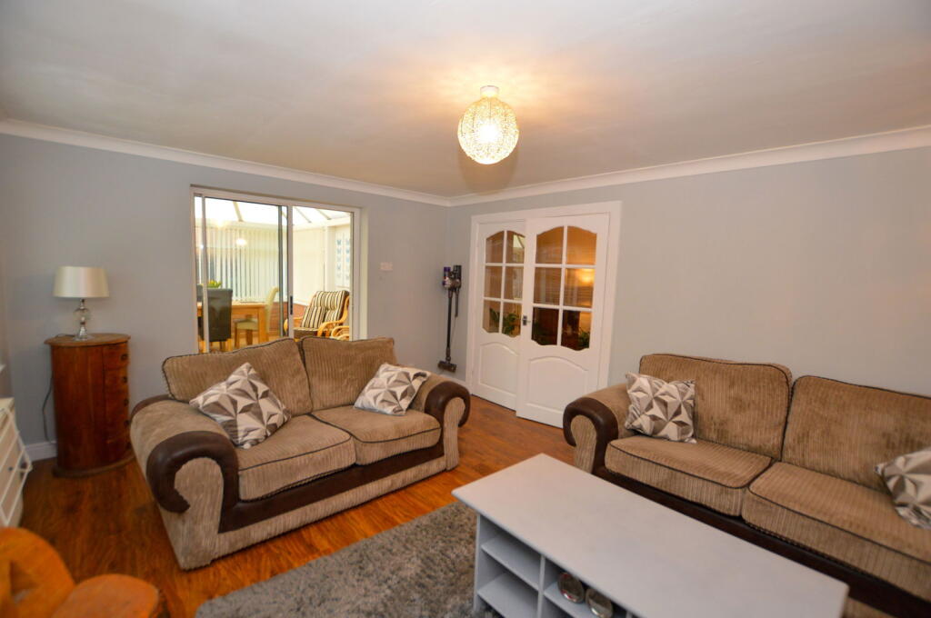 Slaidburn Crescent, Golborne, Warrington, Cheshire, WA3 3TD photo 4