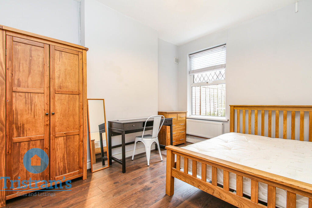 Kimbolton Avenue, Lenton - View 6