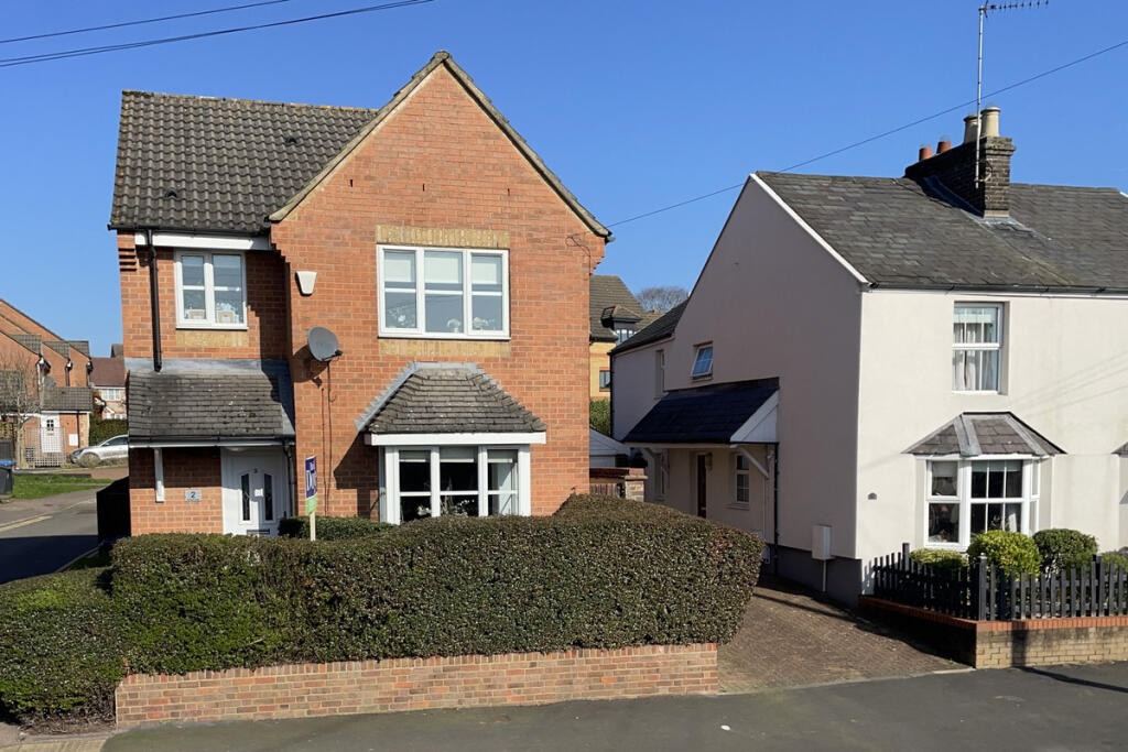 Main image of property: Thorne Close, Boxmoor, HP1