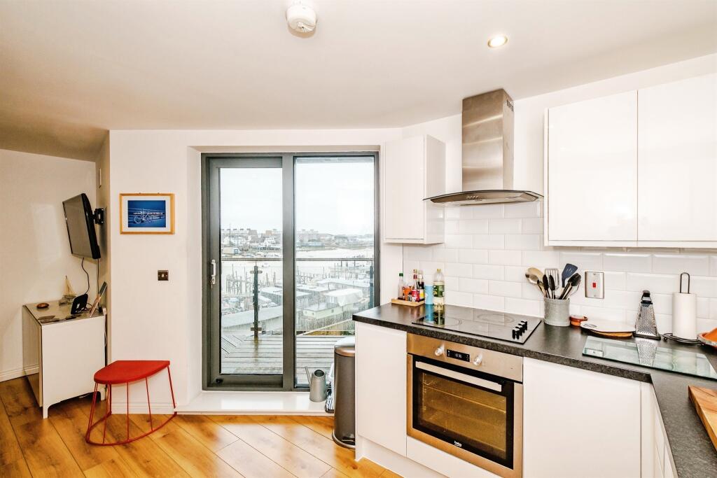 Main image of property: Brighton Road, Shoreham-By-Sea