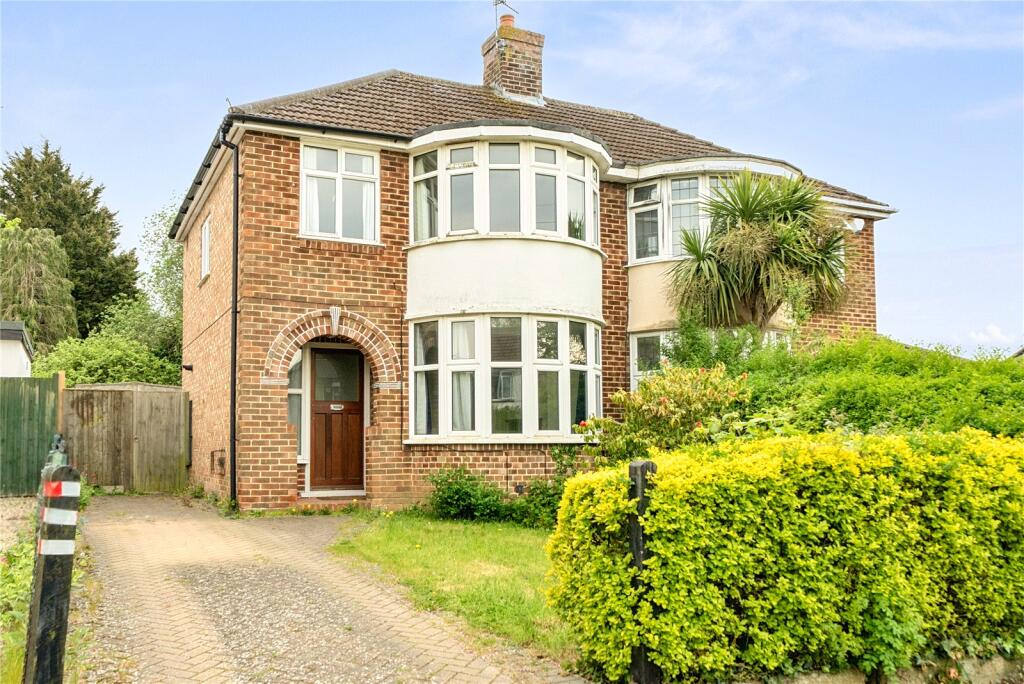 Main image of property: Windermere Road, Reading, RG2