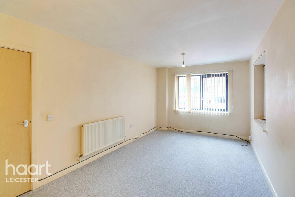 1-bed apartment on Oxford Street, LEICESTER, £90,000