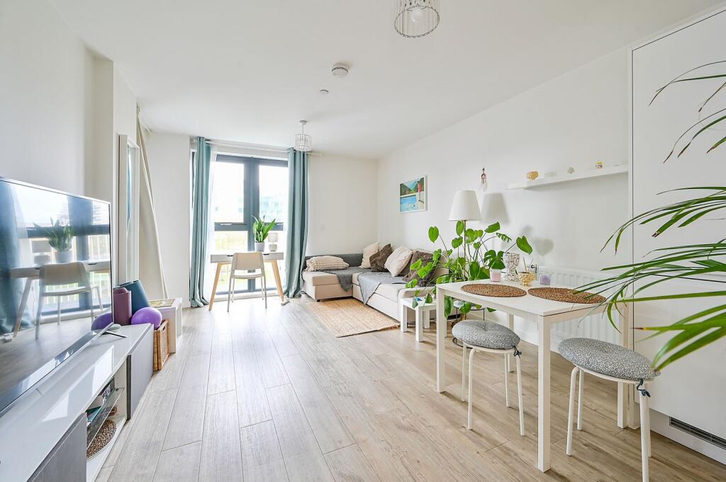Apartment in London - View 3