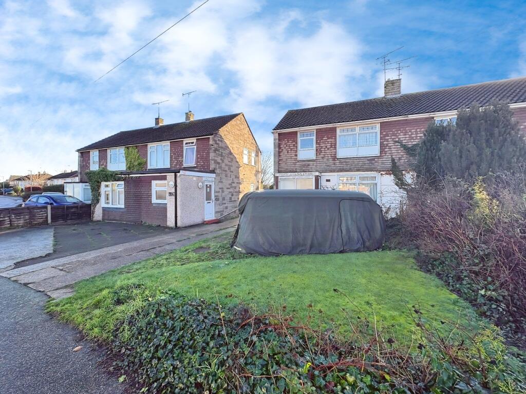 Camborne Close, Chelmsford, CM1 photo 4
