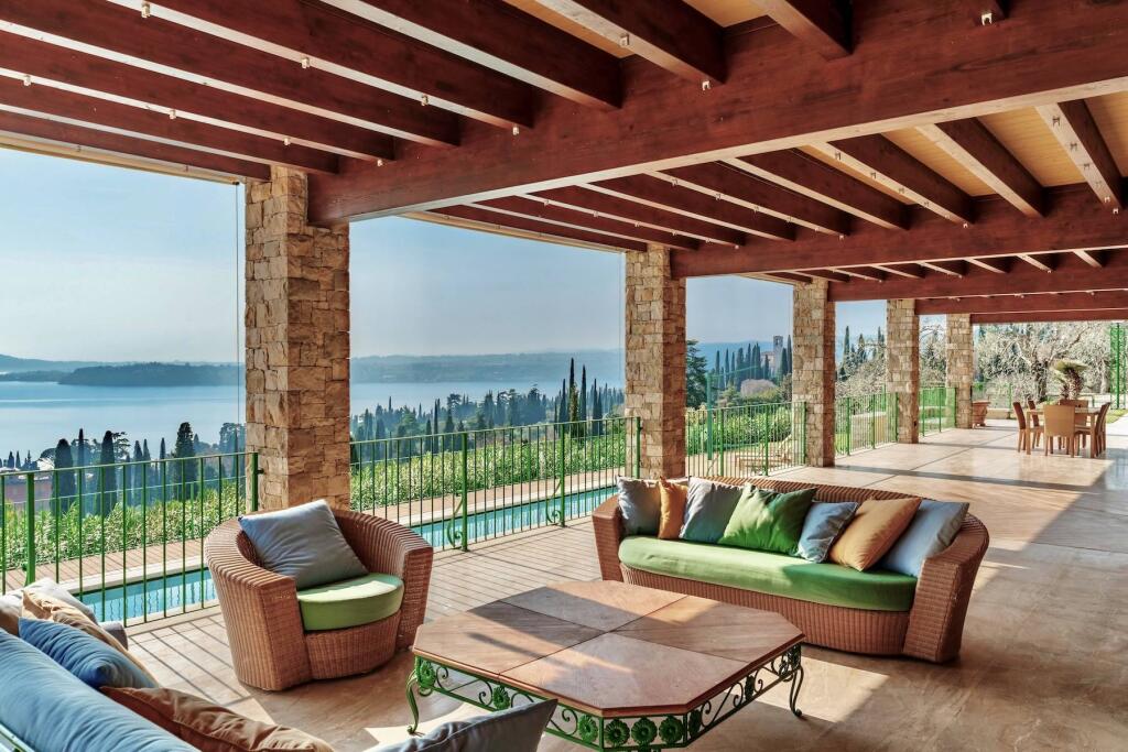 Main image of property: Lombardy, Brescia, Gardone Riviera