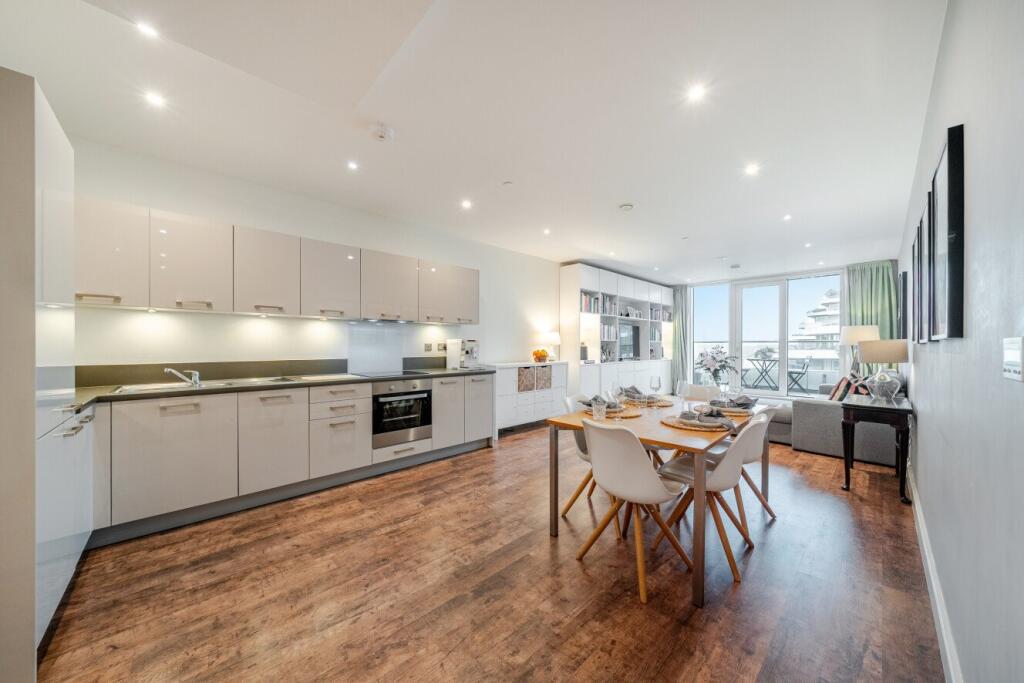 Main image of property: Queenstown Road, London, SW11