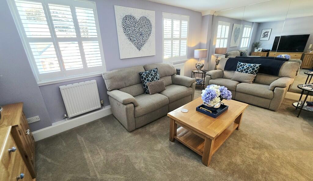 Brackley Lodge Mews, High Street - View 6