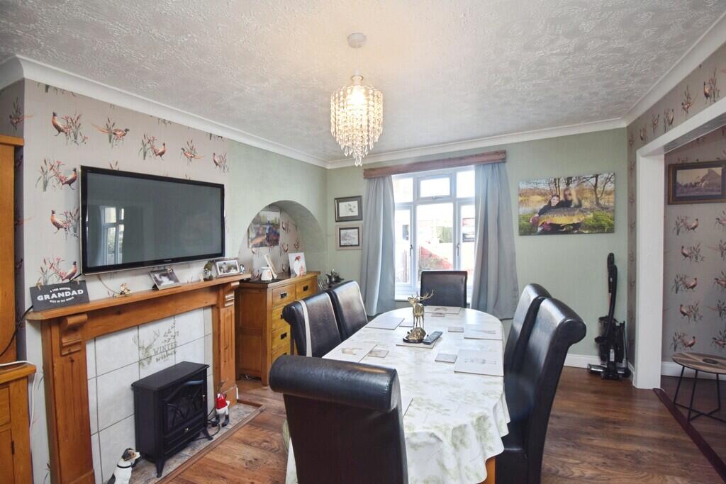 House in Taunton - View 4