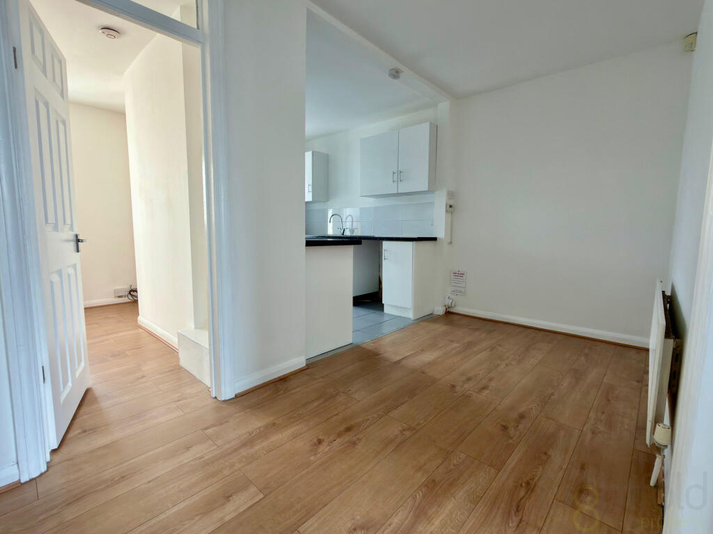 Apartment in Lewes, Peacehaven - View 4