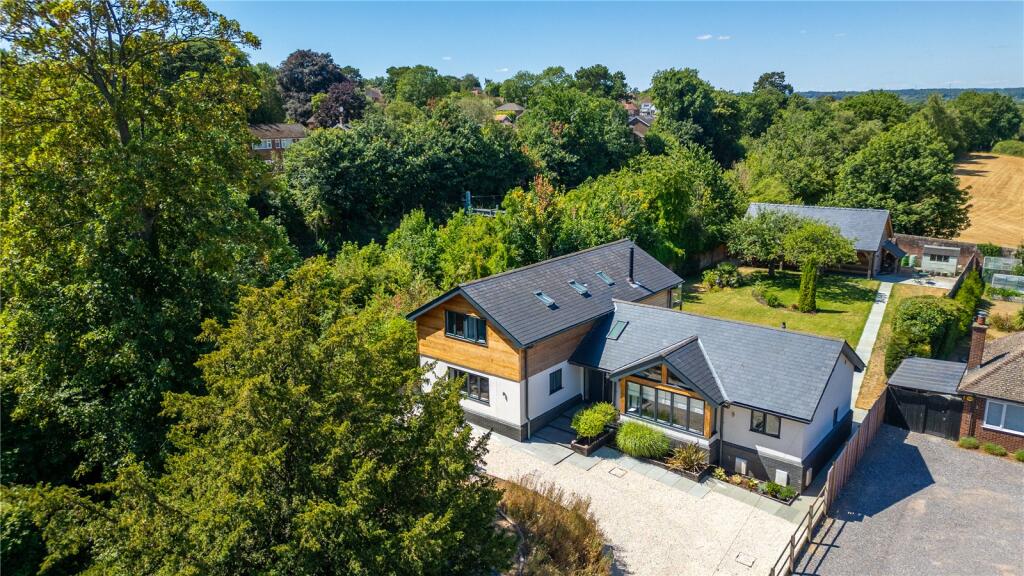 Main image of property: Purley Lane, Purley on Thames, Reading, Berkshire, RG8