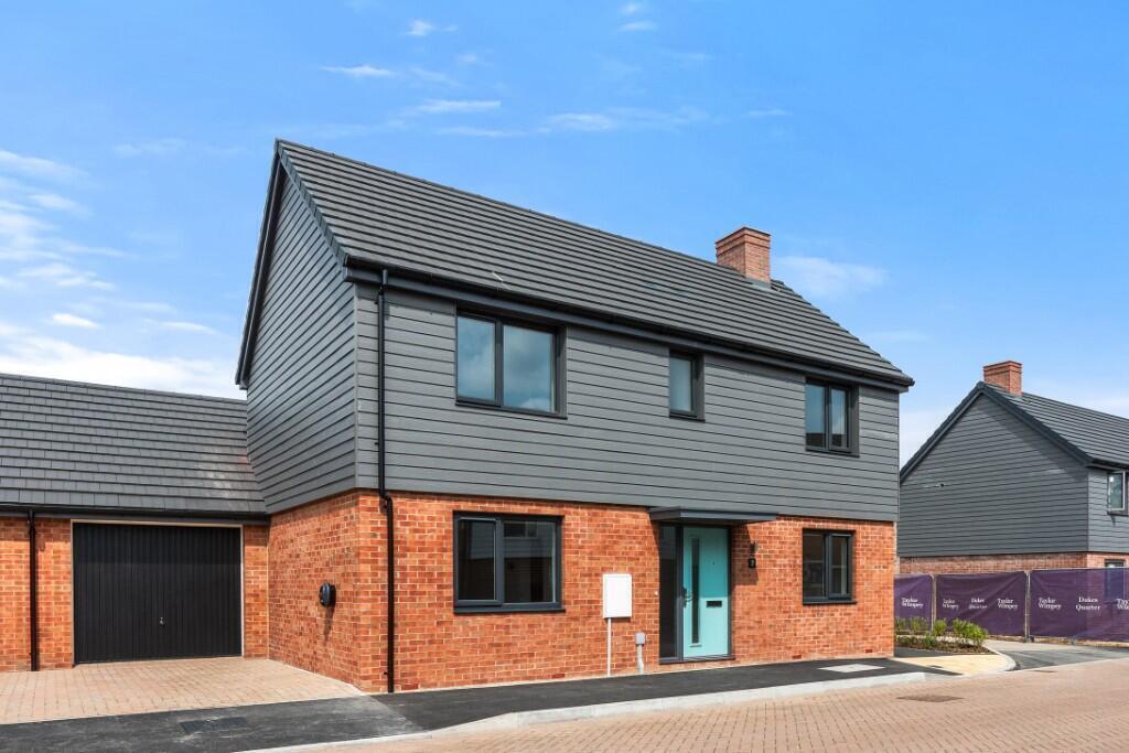Main image of property: Leathart Close, Bordon, Hampshire, GU35