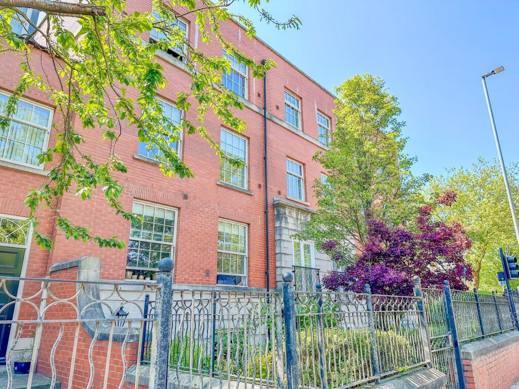 Apartment in Wakefield - View 4