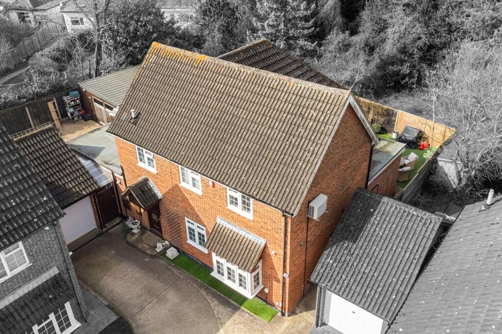 Main image of property: Newland Close, Pinner, HA5