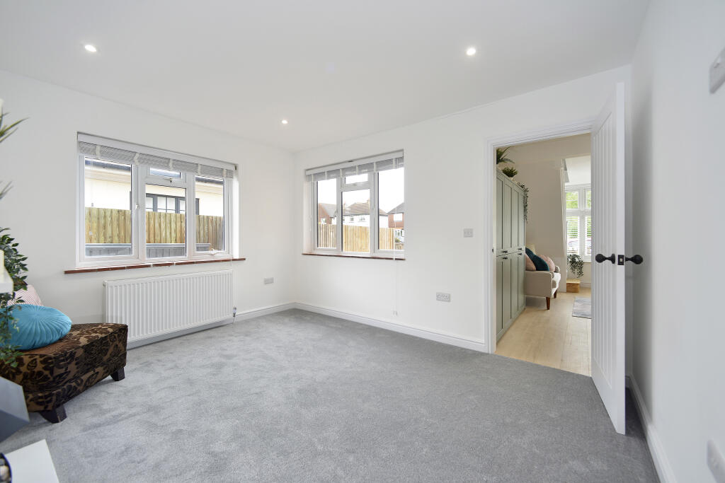 House in Waverley, Godalming - More