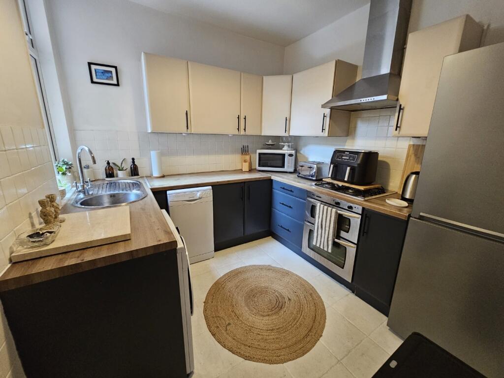 Main image of property: Brighton Road, Reading, Berkshire