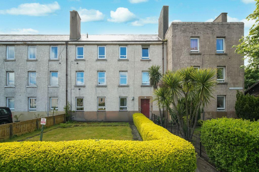 Main image of property: 2/5 Craigentinny Road, Edinburgh, EH7 6LX
