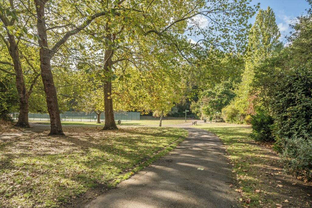 Property photo 8