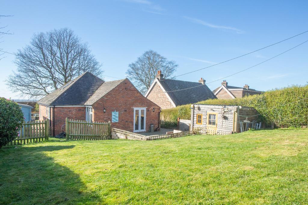 Battle Road, Punnetts Town, East Sussex, TN21 9PE photo 2