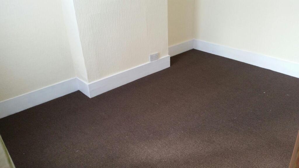 Henley Road, Edmonton, N18 photo 5