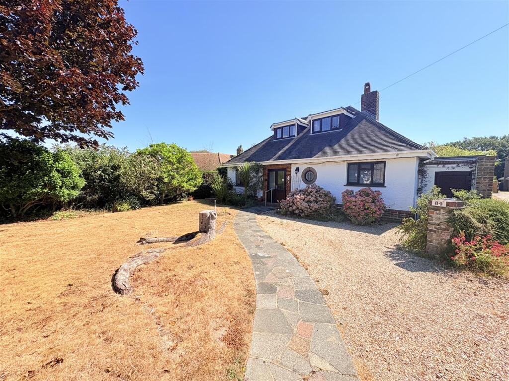 Main image of property: Solent Road, Hill Head, Fareham