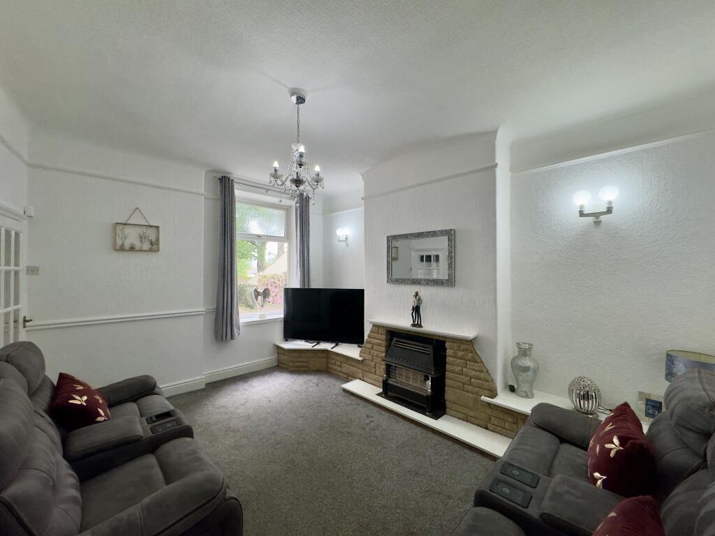 House in Burnley, Rose Grove - View 4