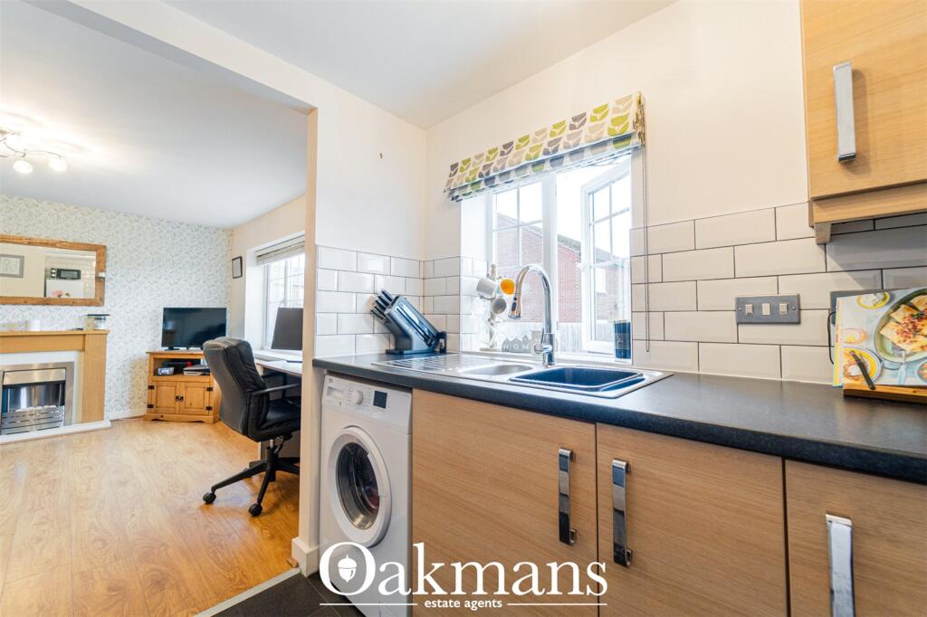 Ley Hill Farm Road, Northfield, Birmingham, B31 - Więcej