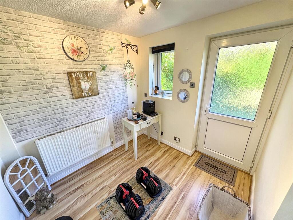House in Preston - View 5