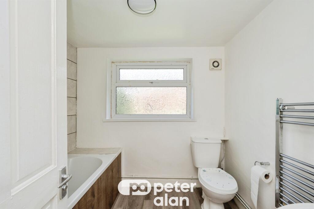House in Swansea, Taibach, Tai-Bach - View 5